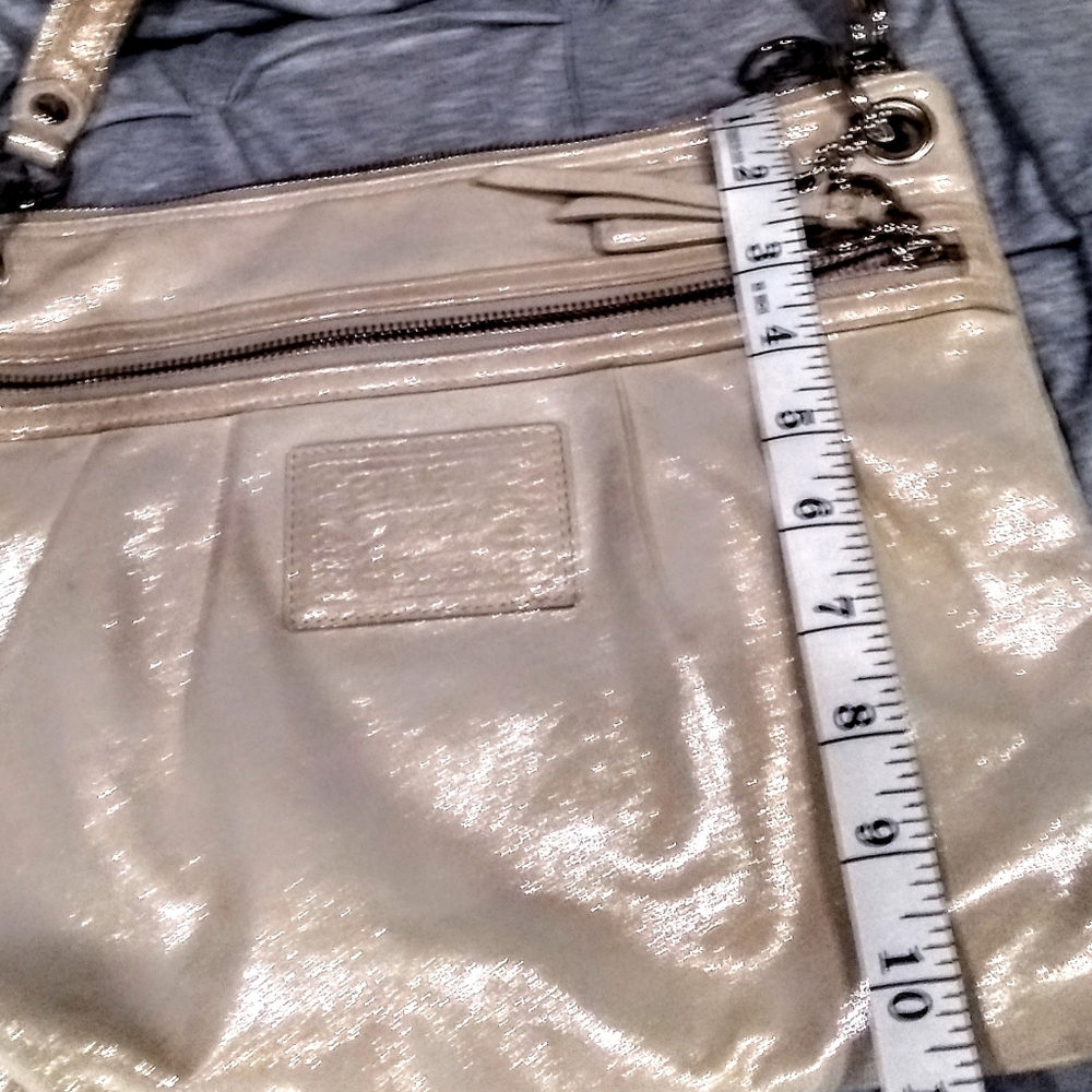 Authentic Coach Poppy - Picture 2 of 12